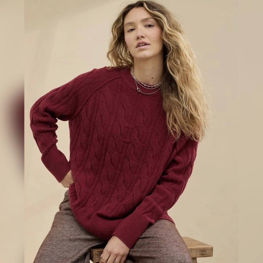 Aerie unREAL Cable Crew Oversized Sweater ❤️